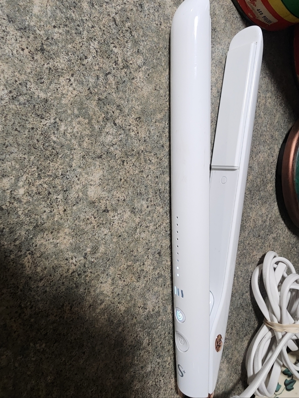 T3 Gloss White Ceramic Hair Straightener